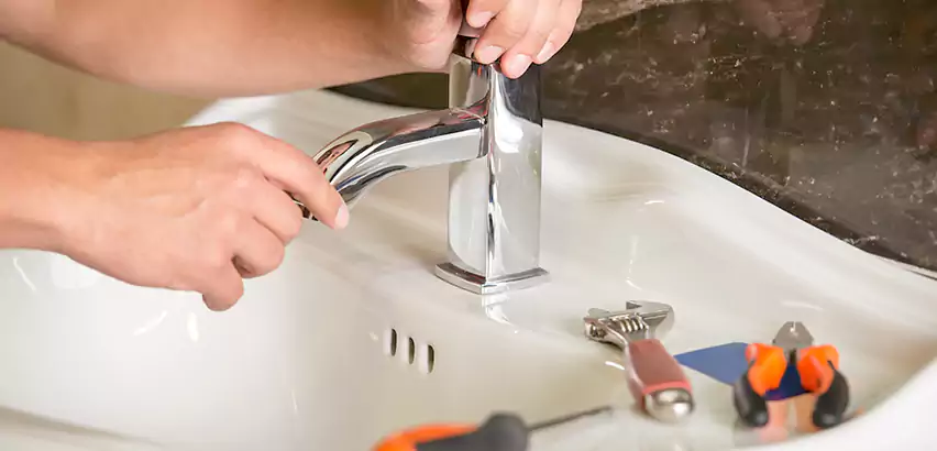 Bathtub Faucet Replacement in Puyallup